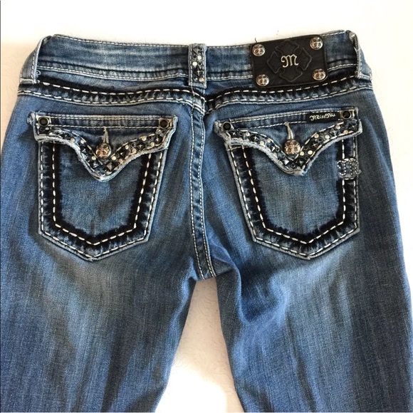 bling back pocket jeans